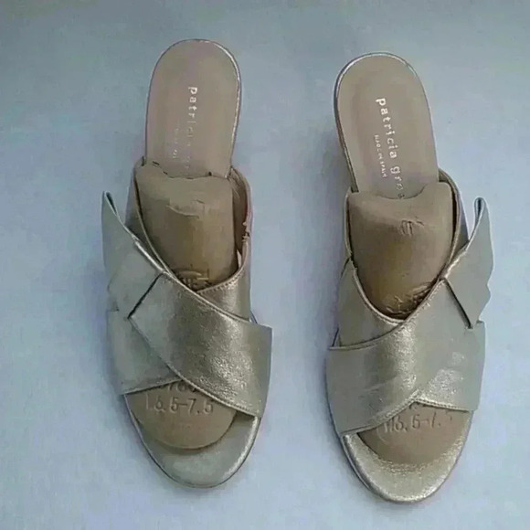 Patricia green gold slide sandal - Picture 6 of 8